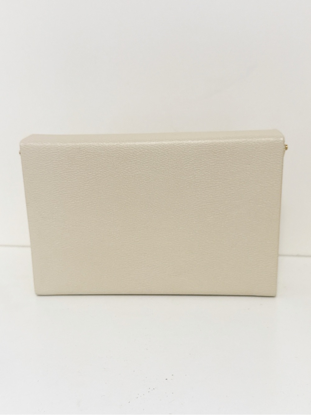 CHARLOTTE OLYMPIA
Love Vanina Leather Clutch Box In Off White - Picture 4 of 13